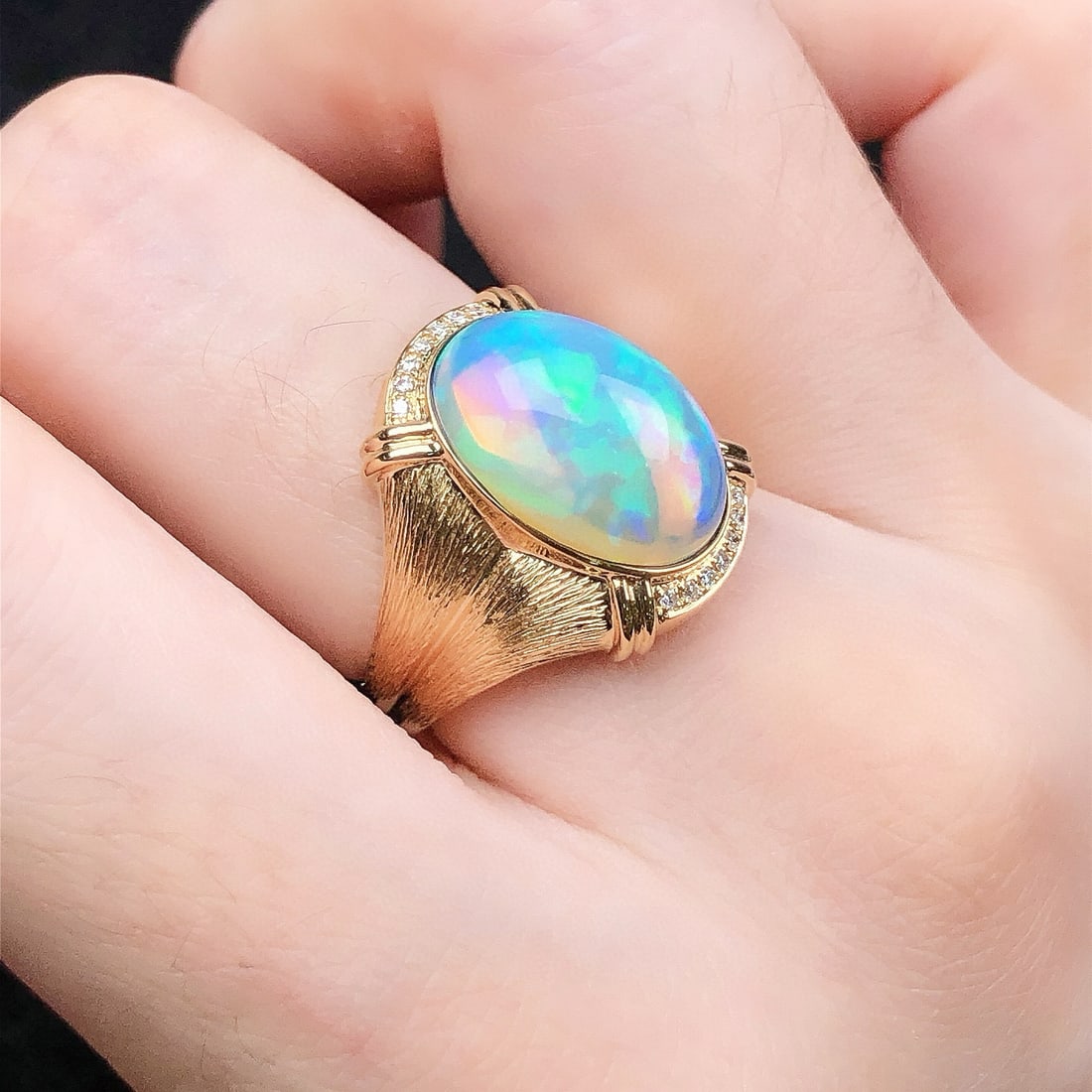 14k Gold 4.73 Ctw Natural Opal & Diamond Ring - 6