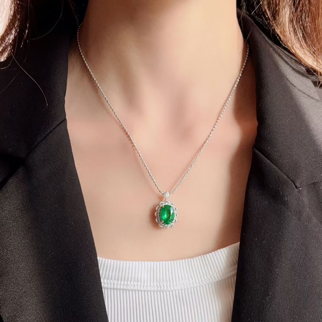 14k Gold 4.9 Ct Vivid Green Natural Emerald & Diamond Ring/pendant( Without Chain ) - 7