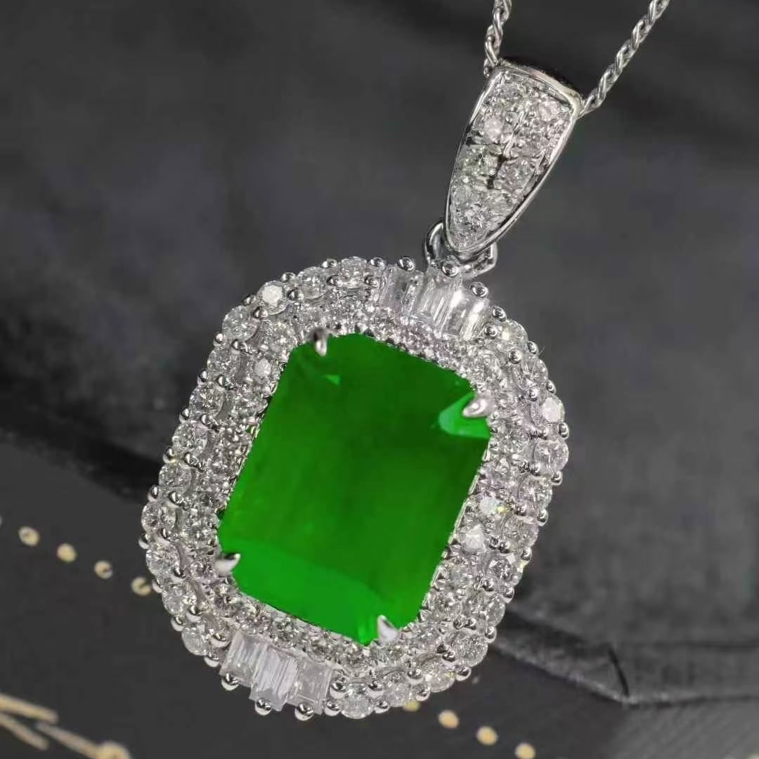 14k Gold 2.75 Ctw Vivid Green Natural Emerald & Diamond Pendant( Without Chain ) - 2