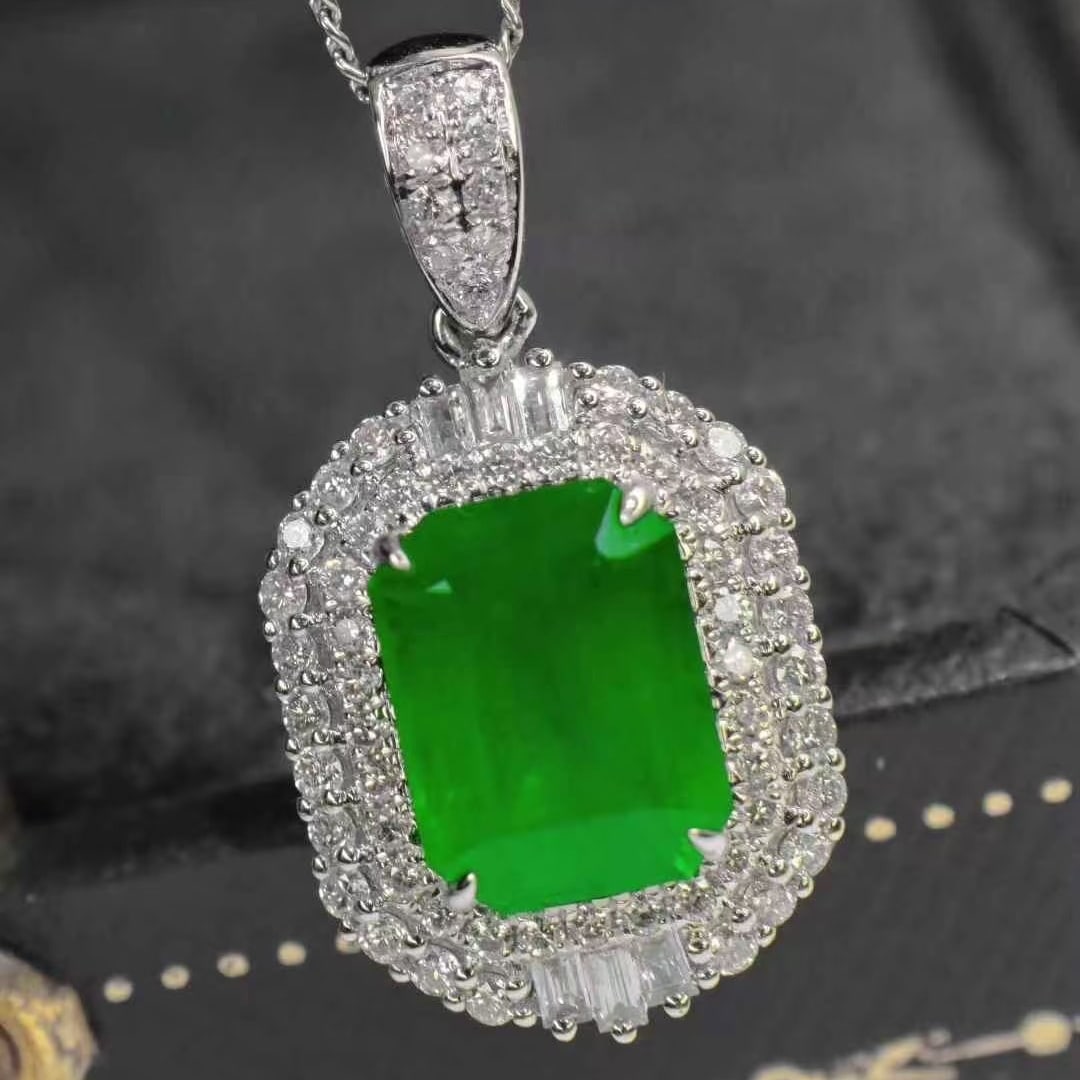14k Gold 2.75 Ctw Vivid Green Natural Emerald & Diamond Pendant( Without Chain ) - 4
