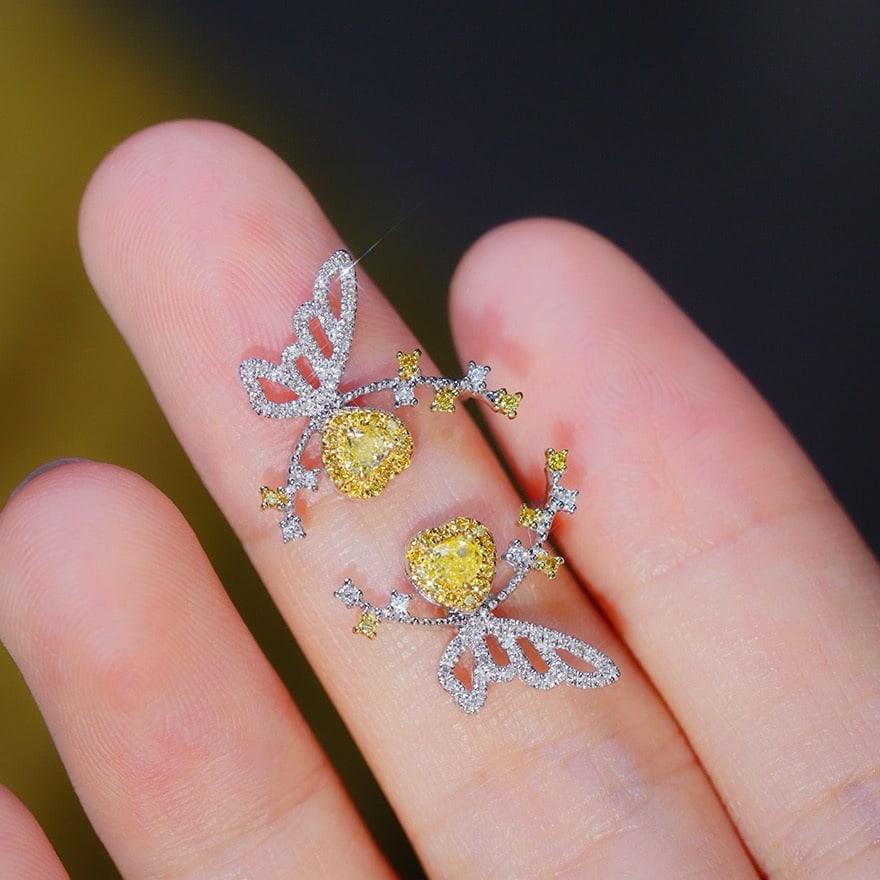 14k Gold 0.4 Ct Natural Color Diamond Earrings - 3
