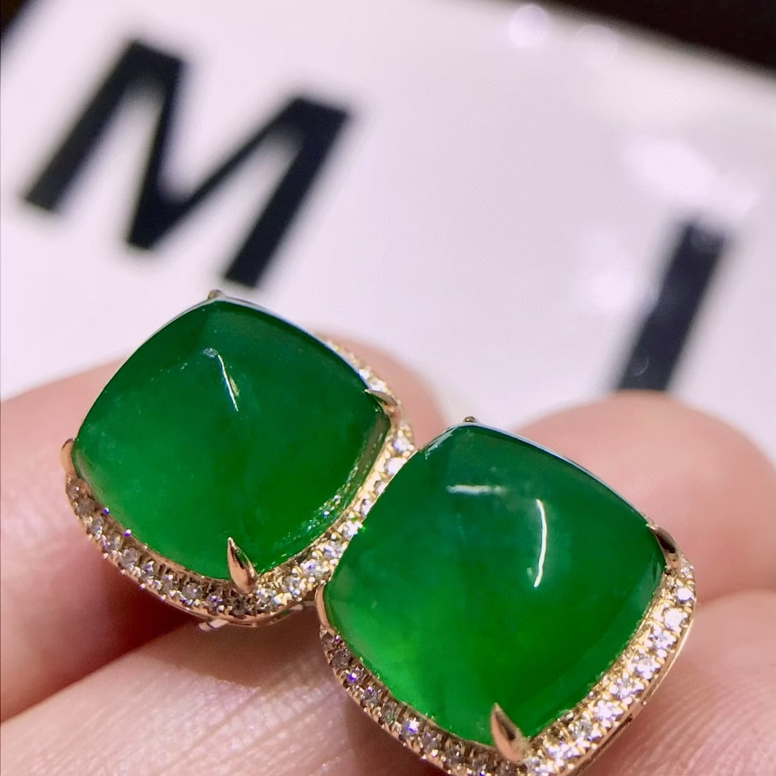 14k Gold 12.4 Ct Vivid Green Natural Emerald & Diamond Earrings - 4