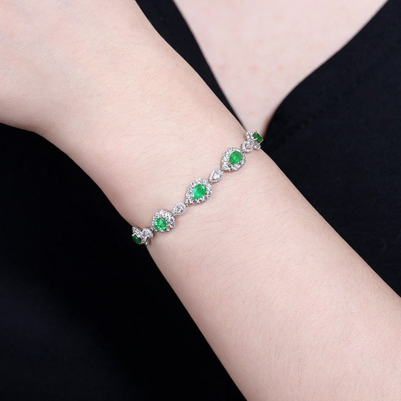 14k Gold 3.19 Ctw Vivid Green Natural Emerald & Diamond Bracelet - 5