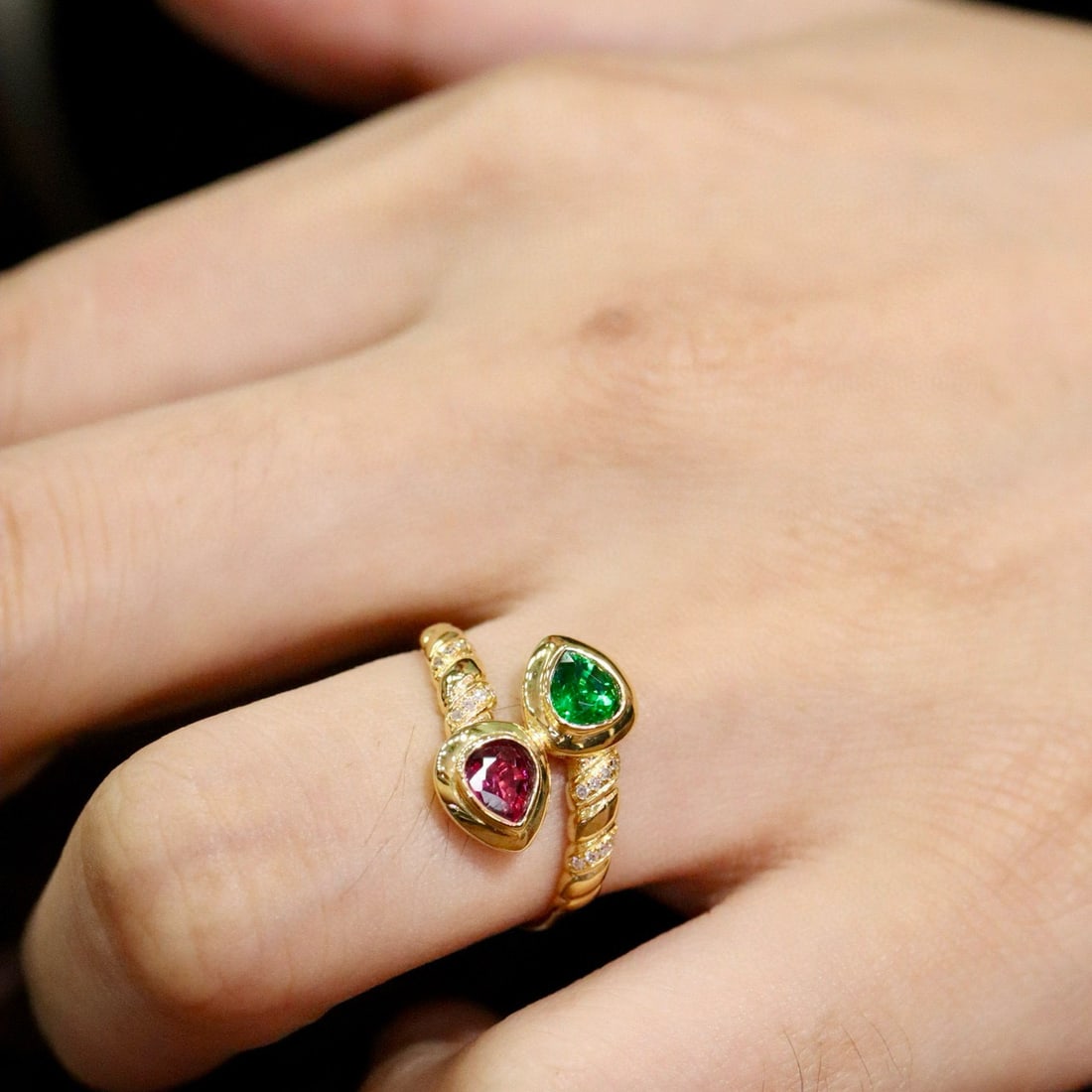 14k Gold 1.03 Ctw Natural Ruby & Emerald & Toi Et Moi Ring - 4