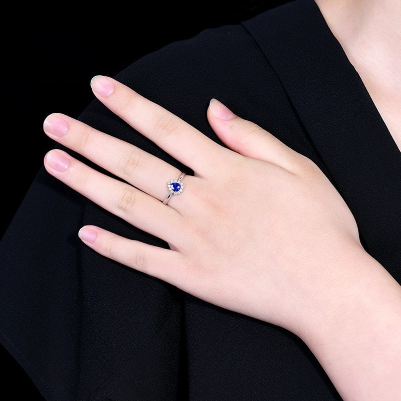 14k Gold 0.85 Ctw Natural Sapphire & Diamond Ring - 7