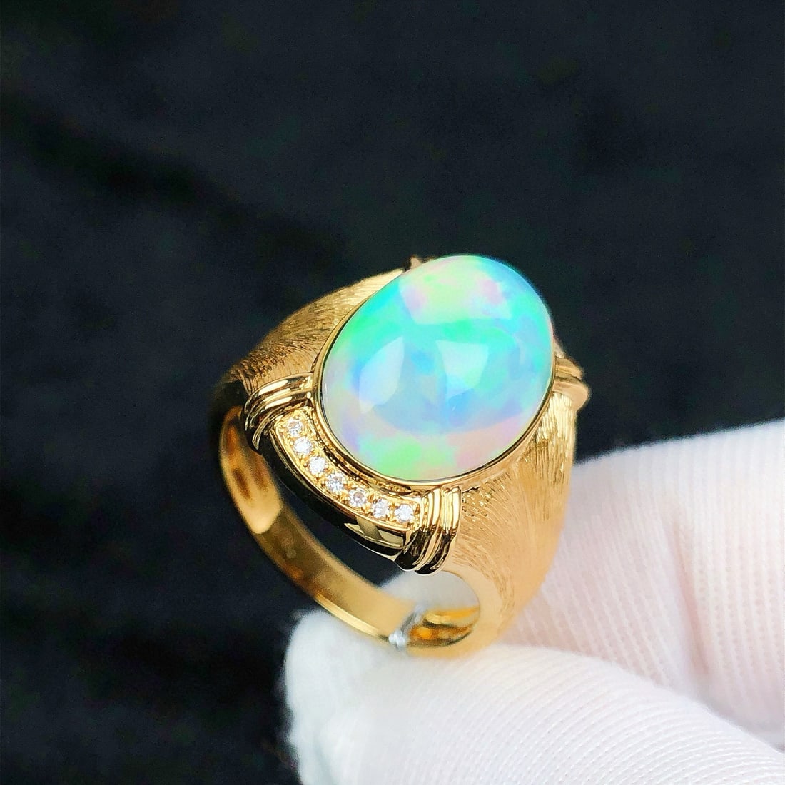 14k Gold 4.73 Ctw Natural Opal & Diamond Ring - 3