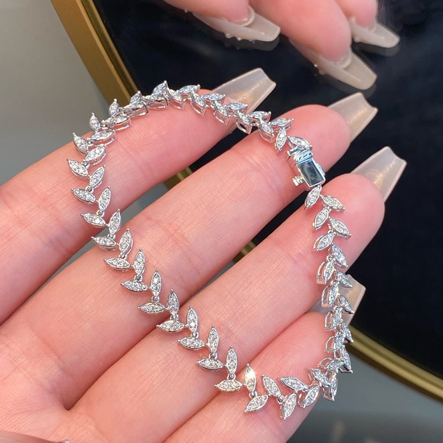 14k Gold 0.75 Ct Natural H Diamond Bracelet - 9