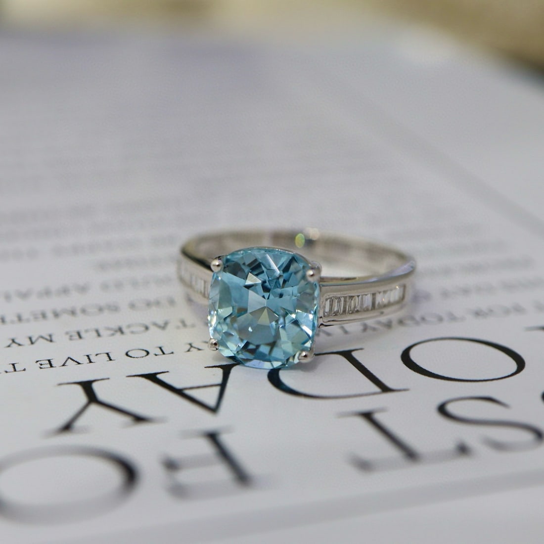 14k Gold 2.76 Ctw Natural Aquamarine & Diamond Ring - 2