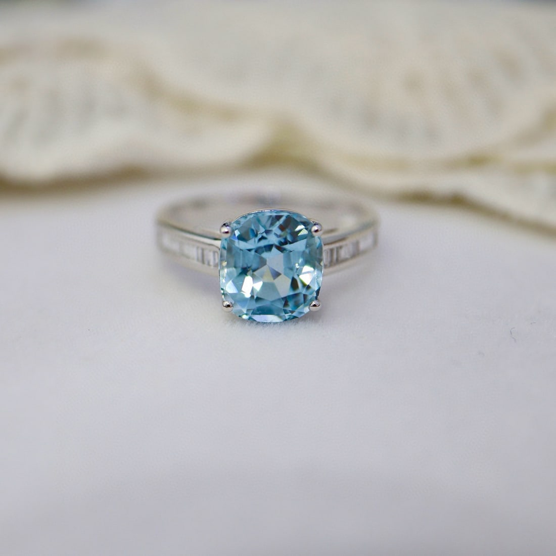 14k Gold 2.76 Ctw Natural Aquamarine & Diamond Ring - 5