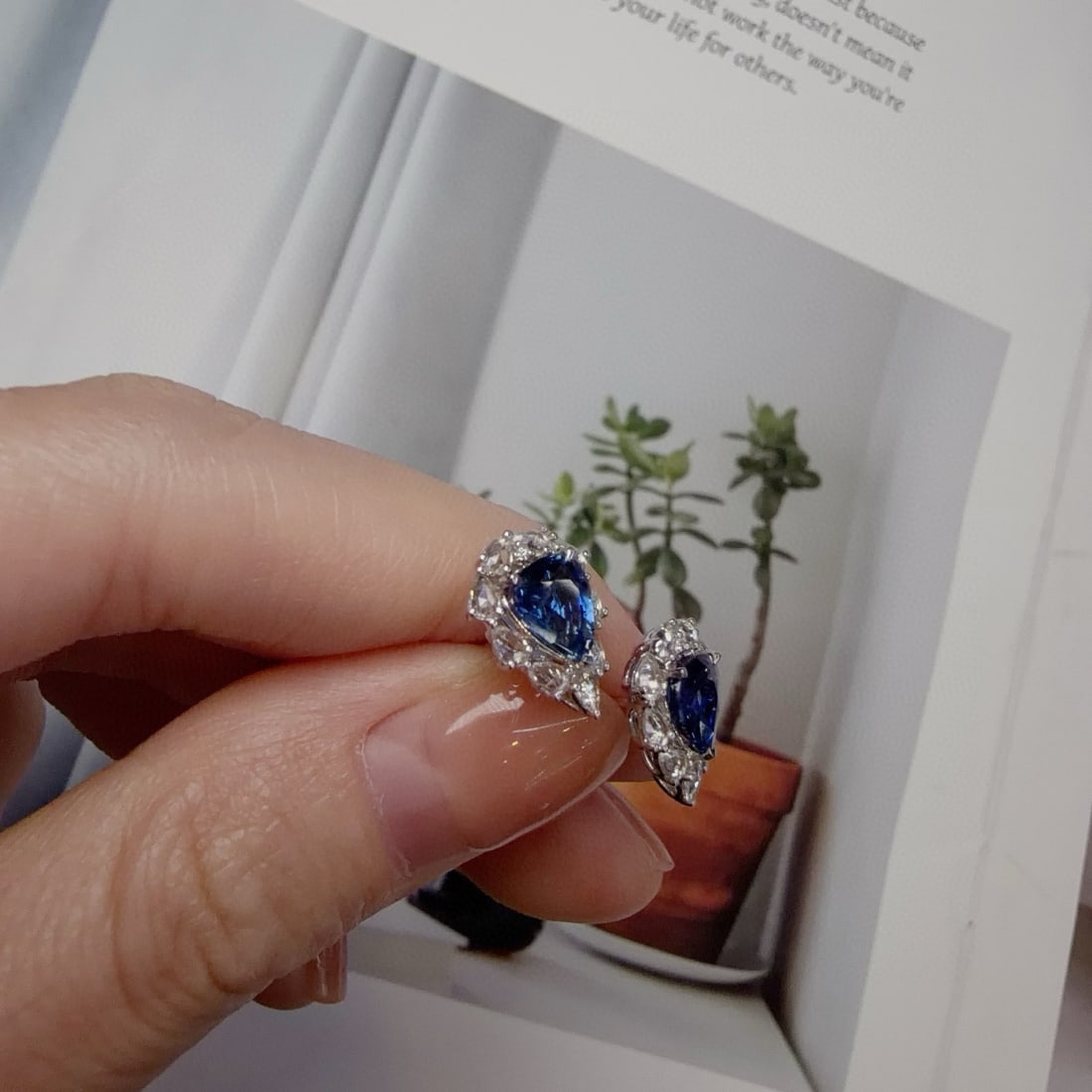 14k Gold 2.4 Ct Natural Sapphire & Sapphire & Diamond Earrings - 3
