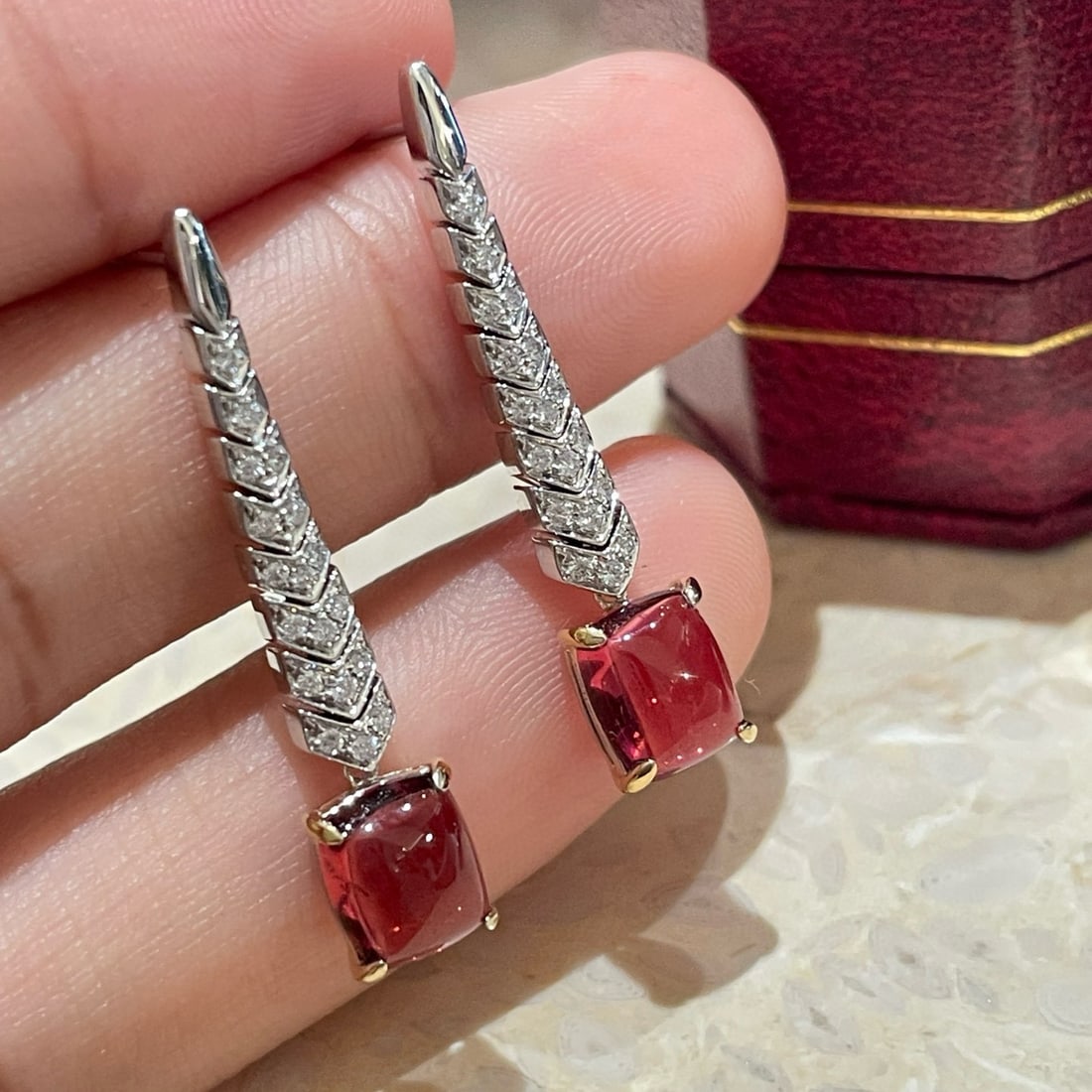 14k Gold 2 Ct Natural Tourmaline & Diamond Earrings: Ref:231070129 // gold content:14k gold // main gemstone:tourmaline // shape:cushion // carat weight:2ct // color:red // treatment:natural // // adjacent gemstone 2 : diamond // shape:round // clarity