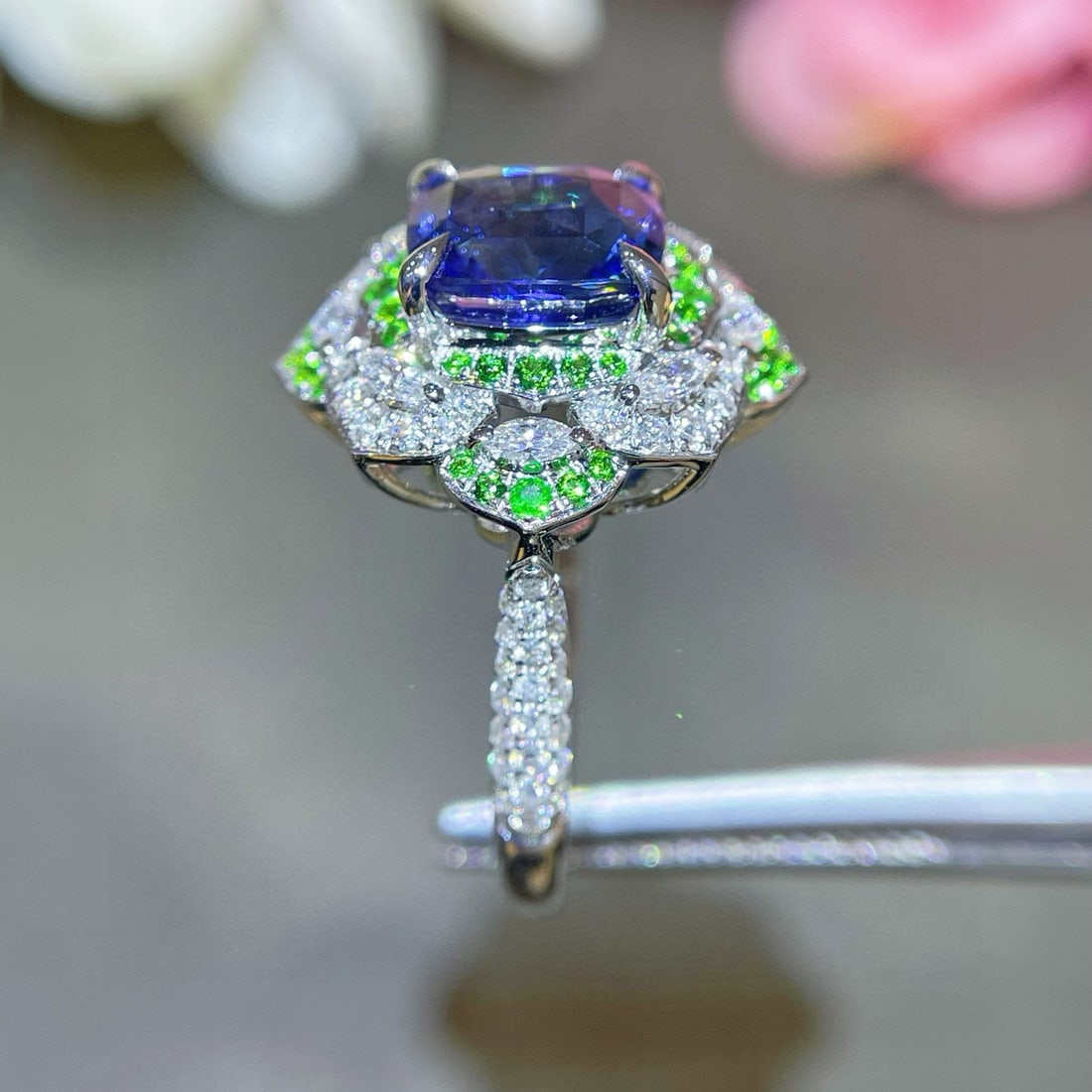 14k Gold 3.11 Ctw Natural Sapphire & Diamond Ring - 4