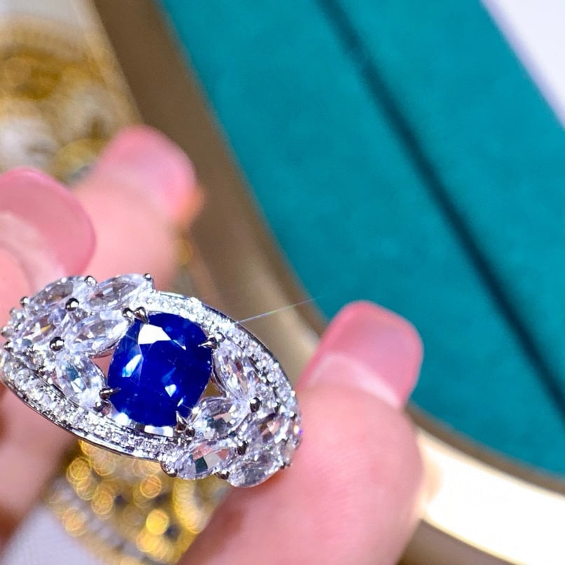 14k Gold 1.10 Ctw Natural Sapphire & Diamond Ring - 2
