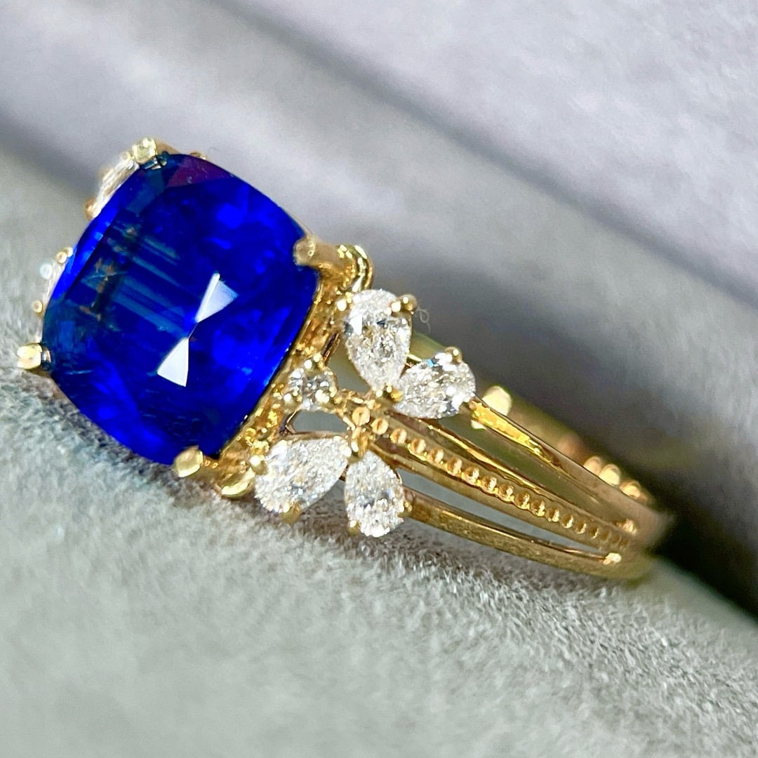 14k Gold 2.69 Ctw Natural Sapphire & Diamond Ring - 2