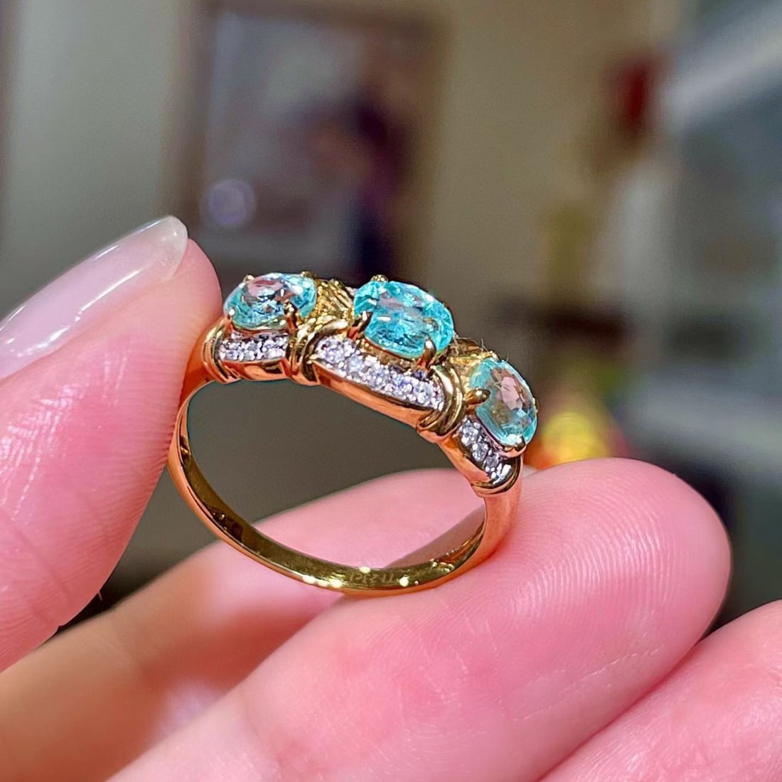 14k Gold 1.34 Ctw Natural Paraiba Tourmaline & Diamond Ring - 3
