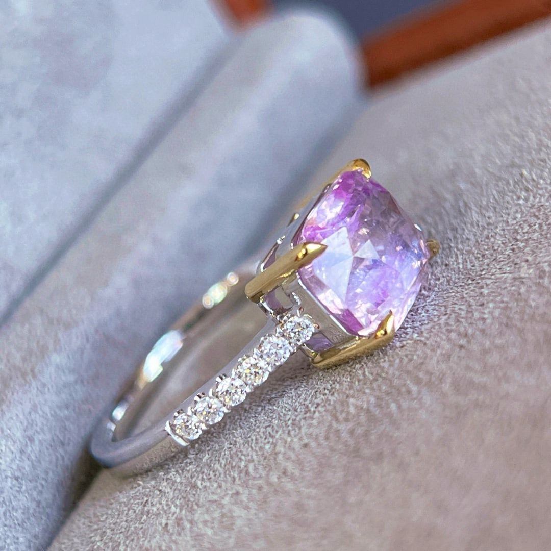 14k Gold 4.20 Ctw Natural Padparadscha Sapphire & Diamond Ring - 7