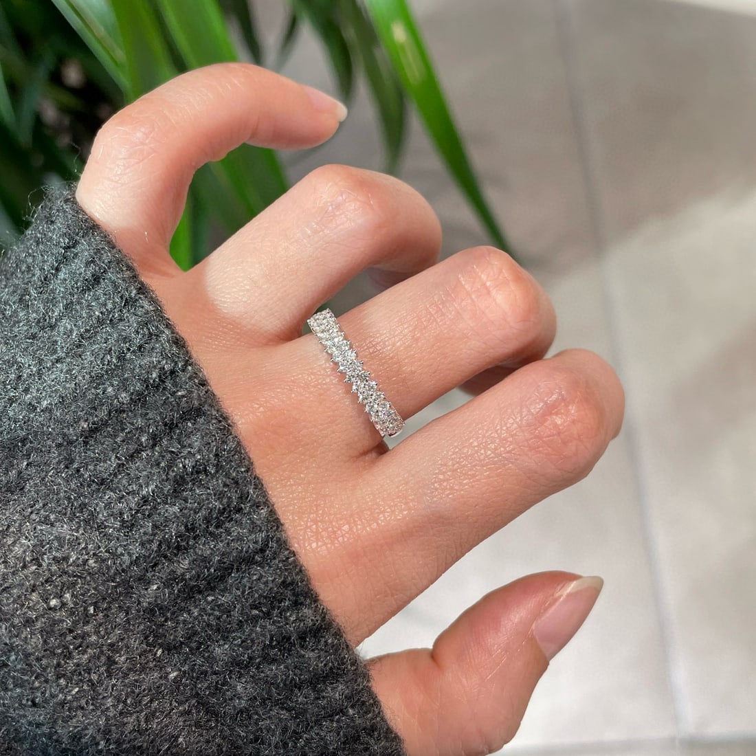 14k Gold 0.4 Ct Natural H Diamond Ring - 6