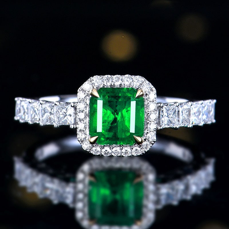 14k Gold 2.15 Ctw Vivid Green Natural Emerald & Diamond Ring: Ref:231070245 // gold content:14k gold // ring size:7. 25us // // main gemstone:emerald // shape:octagonal // carat weight:1. 21ct // color:vivid green // treatment:natural // // adjacent gemstone 2 :