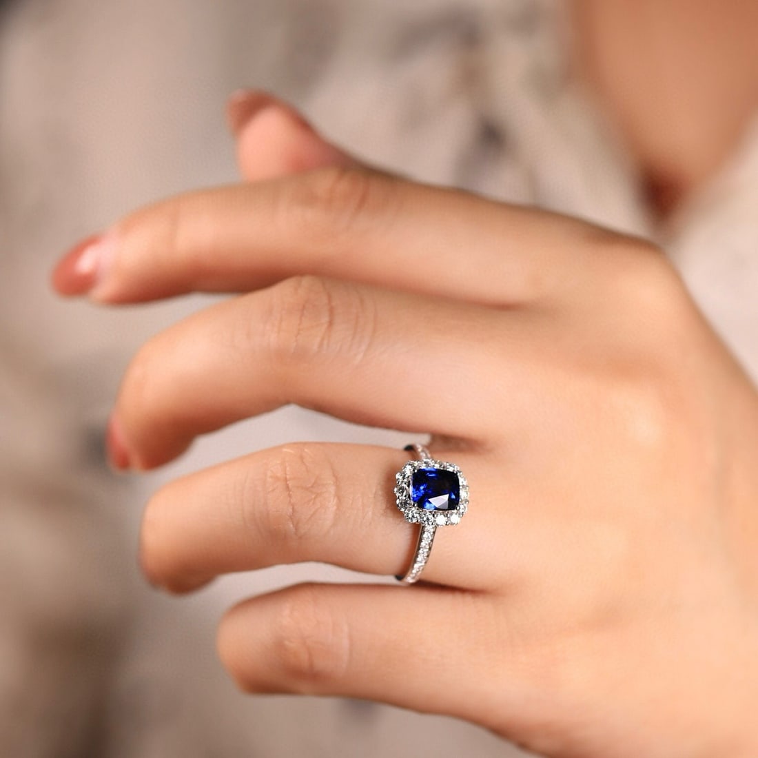 14k Gold 2.76 Ctw Natural Sapphire & Diamond Ring - 6