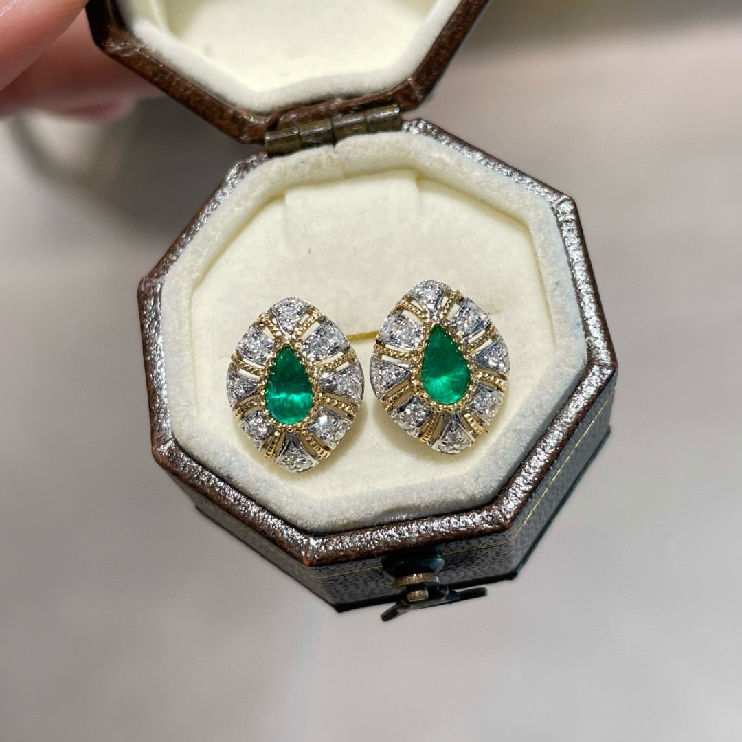14k Gold 0.38 Ct Vivid Green Natural Emerald & Diamond Earrings - 2