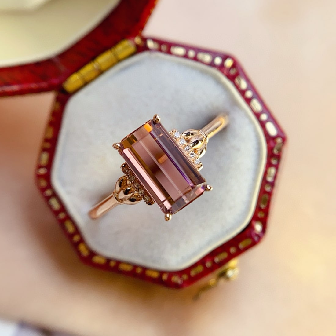 14k Gold 2.05 Ct Natural Tourmaline & Diamond Ring: Ref:231070292 // gold content:14k gold // ring size:7. 25us // // main gemstone:tourmaline // shape:octagonal // carat weight:2. 05ct // color:pink // treatment:natural // // adjacent gemstone 2 :