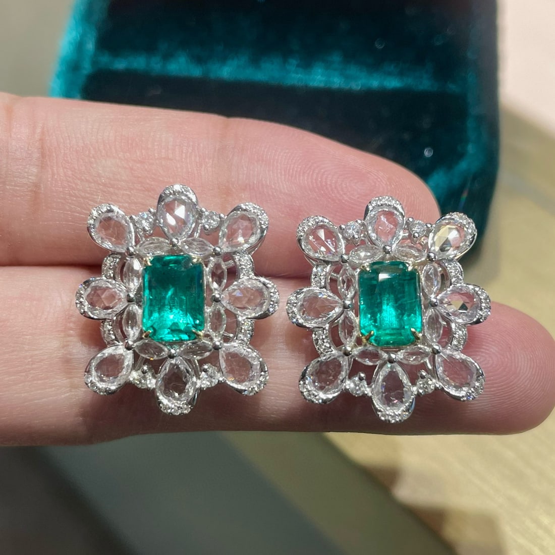 14k Gold 4.5 Ctw Natural Emerald & Sapphire Earrings - 2