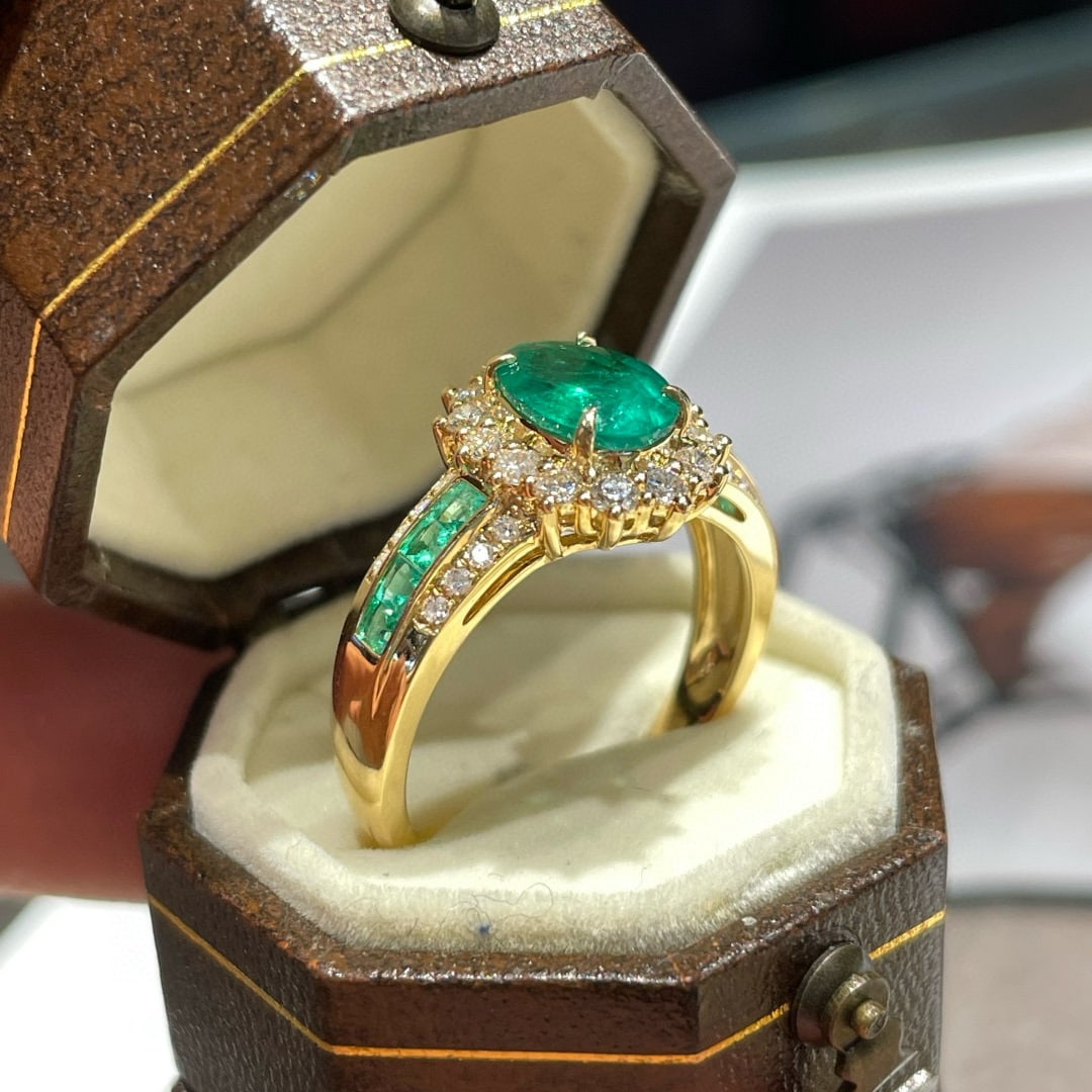 14k Gold 1.56 Ctw Vivid Green Natural Emerald & Emerald Ring - 3