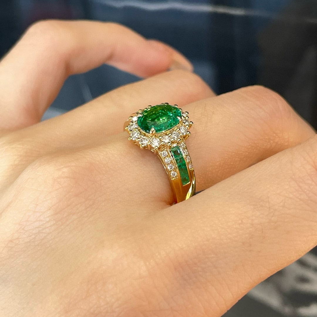 14k Gold 1.56 Ctw Vivid Green Natural Emerald & Emerald Ring - 5