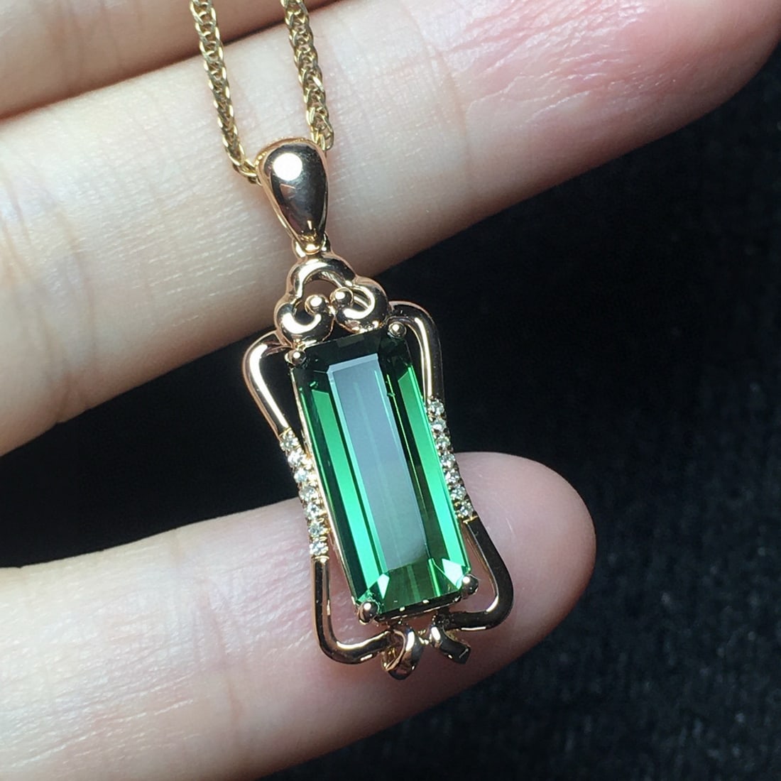 14k Gold 4.18 Ct Natural Tourmaline & Diamond Pendant( Without Chain ) - 2