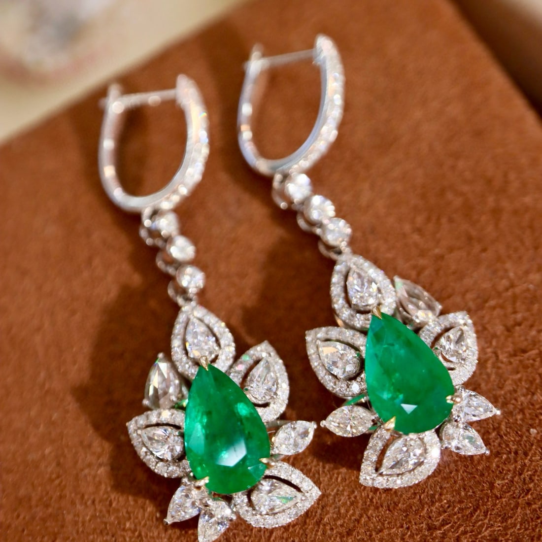 14k Gold 5.30 Ctw Vivid Green Natural Emerald & Diamond Earrings - 7