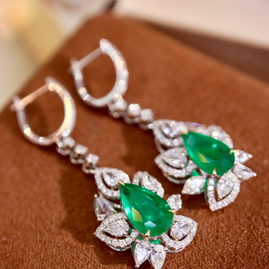 14k Gold 5.30 Ctw Vivid Green Natural Emerald & Diamond Earrings - 8
