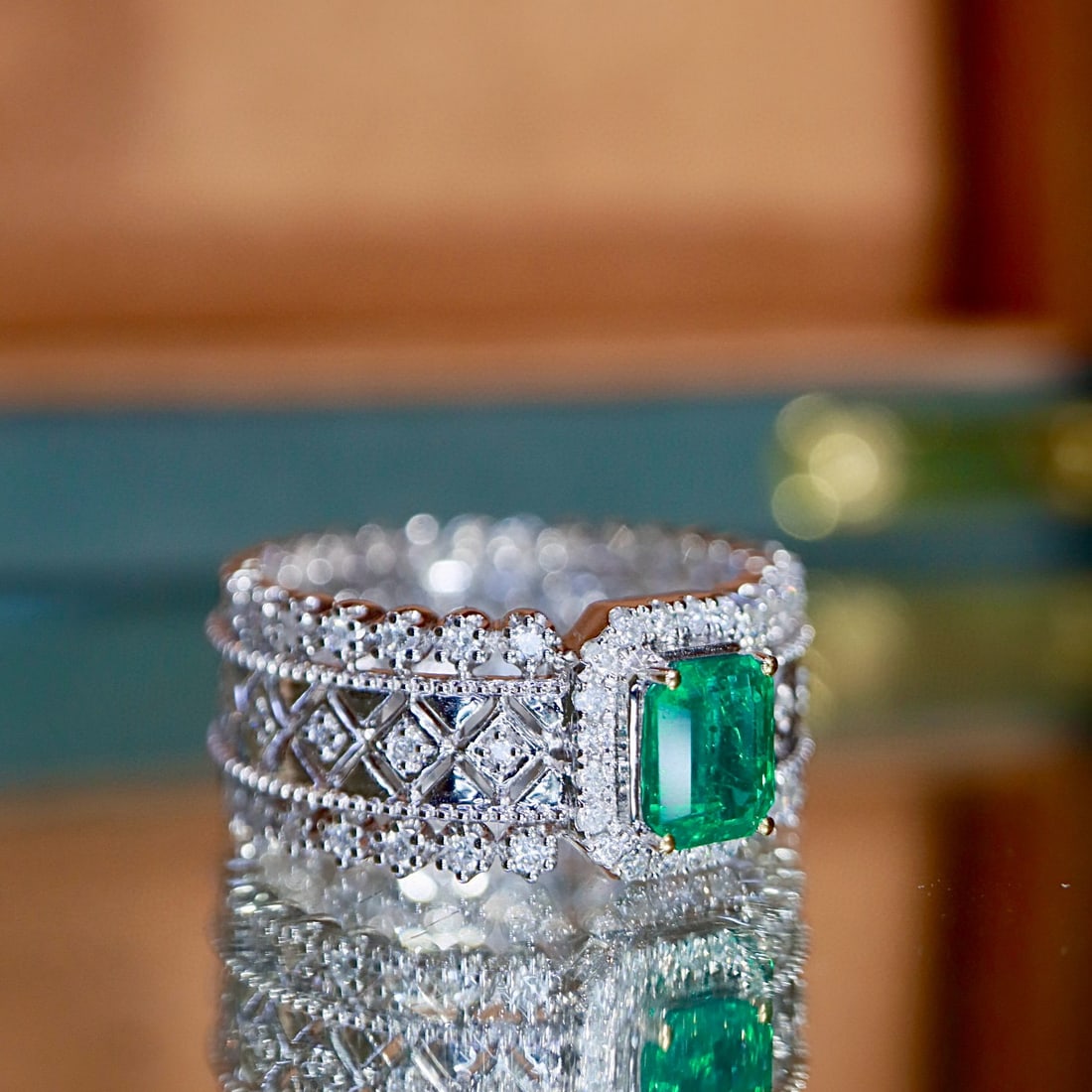 14k Gold 1.16 Ctw Vivid Green Natural Emerald & Diamond Ring - 2