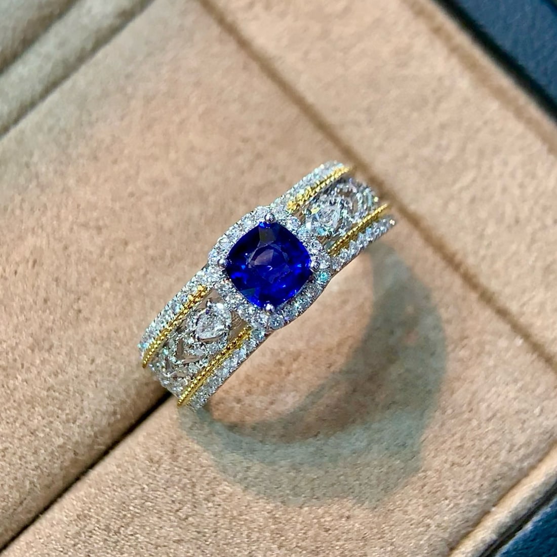 14k Gold 1.00 Ctw Natural Sapphire & Diamond Ring: Ref:231070388 // gold content:14k gold // ring size:7. 25us // // main gemstone:sapphire // shape:cushion // carat weight:0. 61ct // color:blue // treatment:natural // // adjacent gemstone 2 :