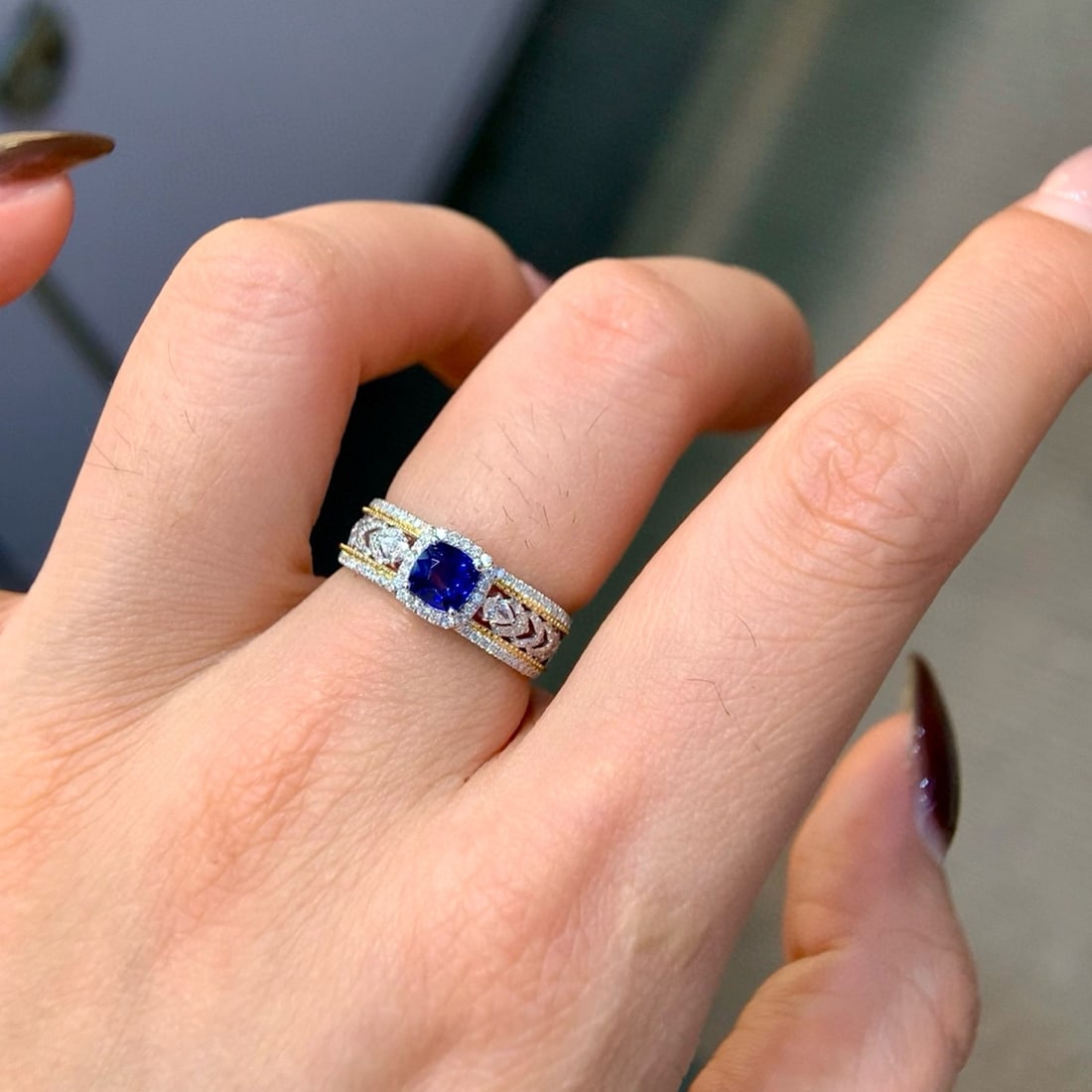 14k Gold 1.00 Ctw Natural Sapphire & Diamond Ring - 4