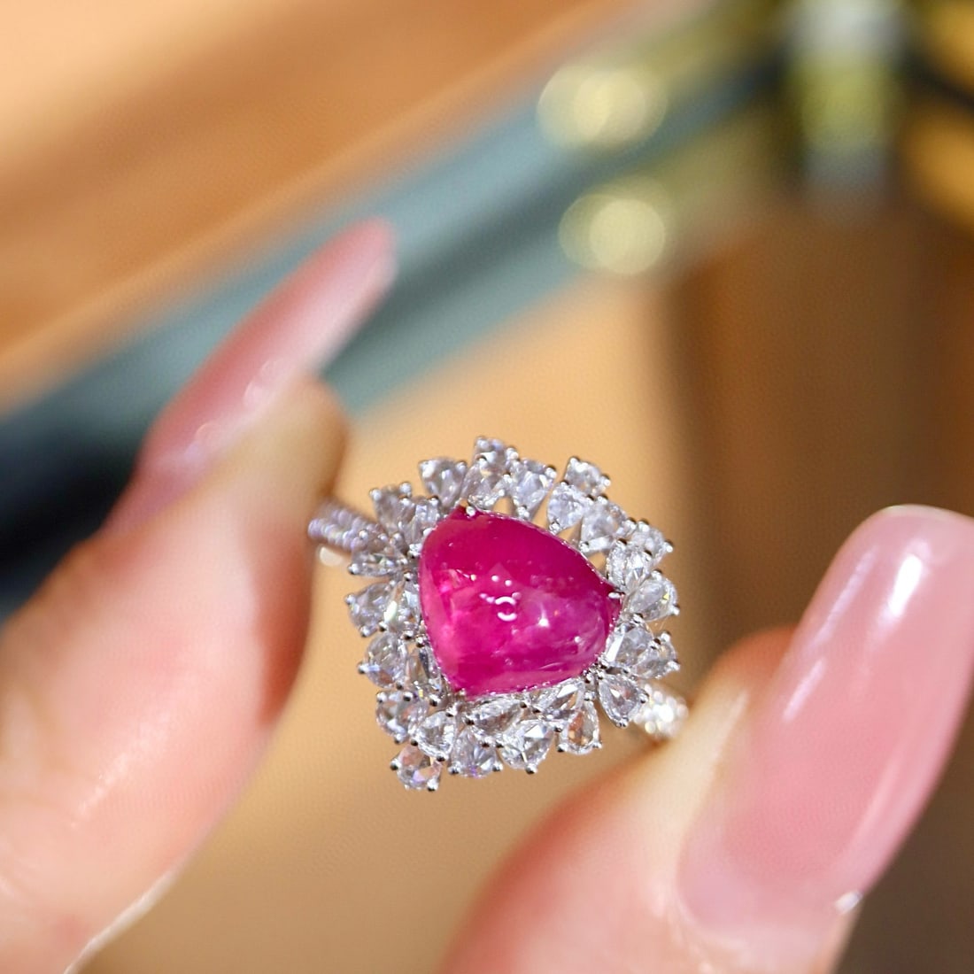 14k Gold 2.66 Ctw Natural Ruby & Diamond Ring: Ref:231070395 // gold content:14k gold // ring size:7. 25us // // main gemstone:ruby // shape:pear // carat weight:2. 12ct // color:red // treatment:natural // // adjacent gemstone 2 : diamond //