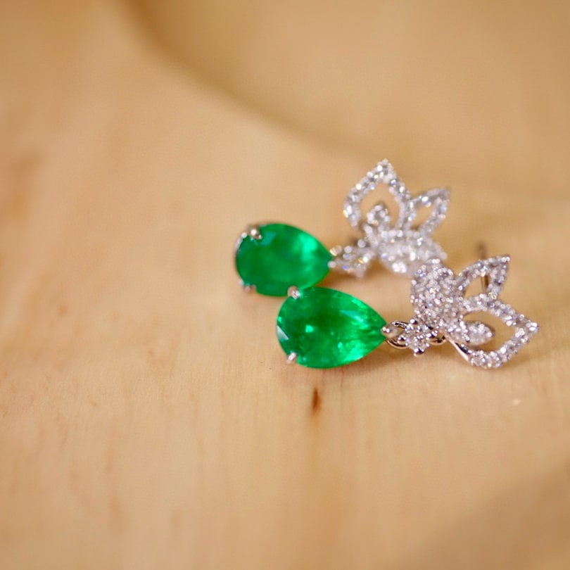 14k Gold 1.59 Ctw Vivid Green Natural Emerald & Diamond Earrings - 6