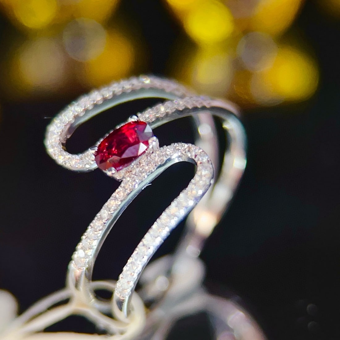 14k Gold 0.25 Ct Natural Ruby & Diamond Ring - 4