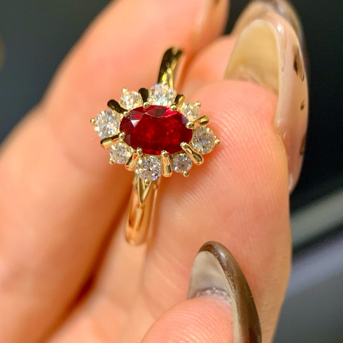 14k Gold 0.83 Ctw Vivid Red Natural Ruby & Diamond Ring - 3