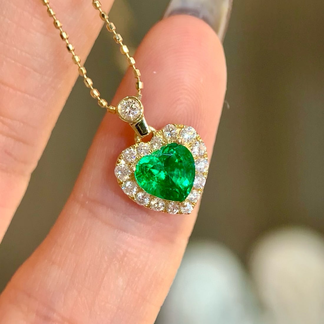 14k Gold 1.05 Ctw Vivid Green Natural Emerald & Diamond Pendant( Without Chain ) - 2