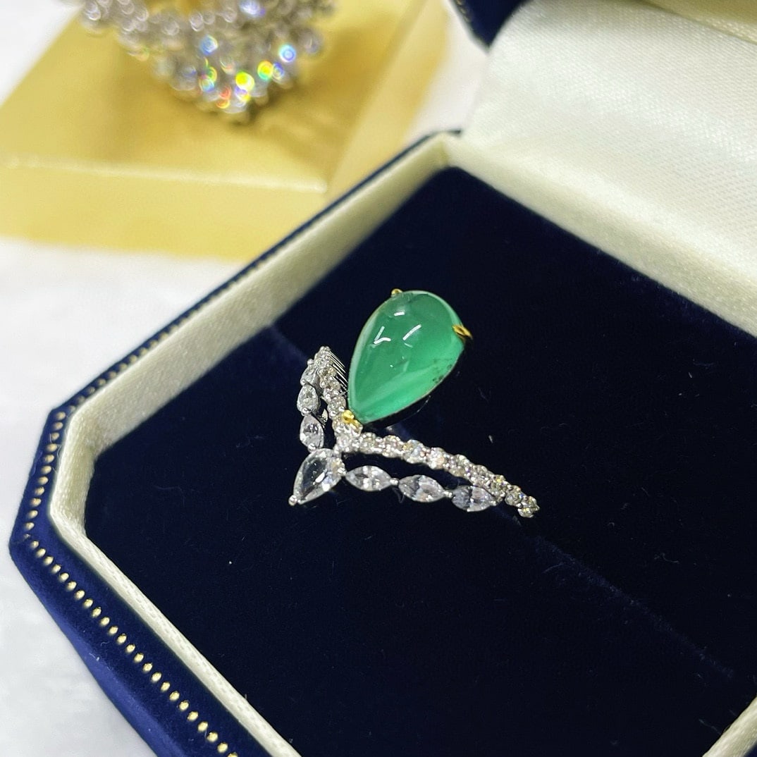 14k Gold 2.04 Ctw Natural Emerald & Diamond Ring - 2