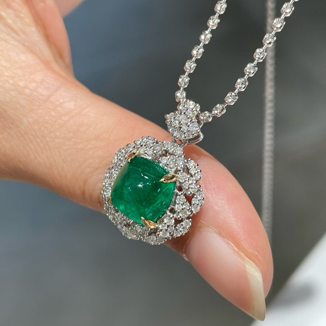 14k Gold 3 Ct Vivid Green Natural Emerald & Diamond Pendant( Without Chain ) - 7