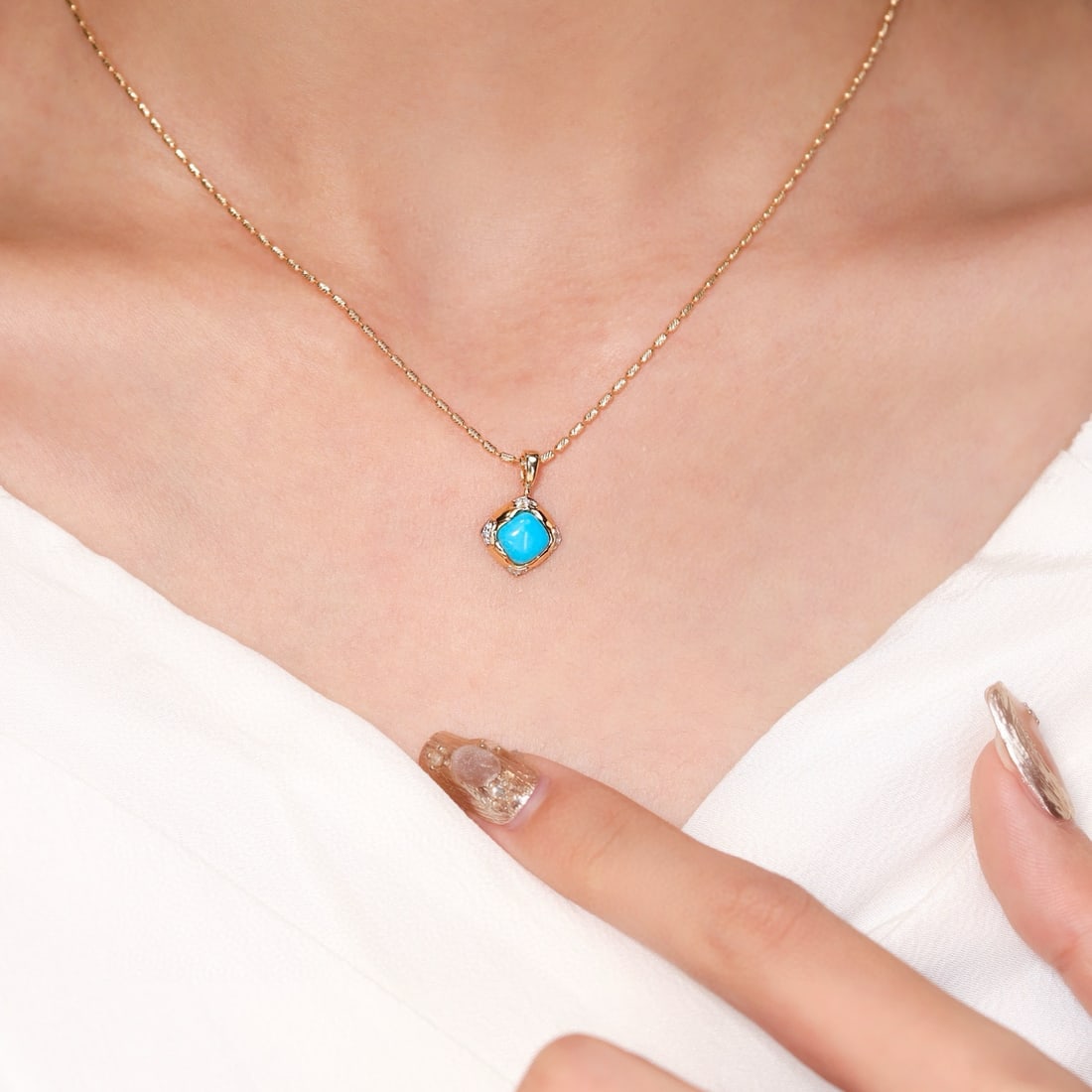 14k Gold 0.94 Ctw Natural Blue Turquoise & Diamond Pendant( Without Chain ) - 5