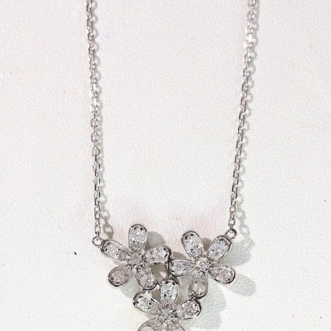 14k Gold 0.4 Ct Natural H Diamond Necklace - 4