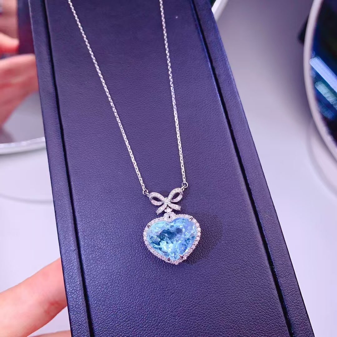 14k Gold 7 Ct Natural Aquamarine & Diamond Necklace - 5