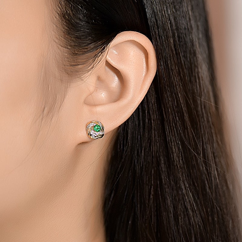 14k Gold 0.57 Ctw Natural Emerald & Diamond Earrings - 5
