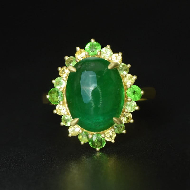 14k Gold 5.31 Ctw Natural Emerald & Sapphire Ring: Ref:231071125 // gold content:14k gold // ring size:7. 25us // // main gemstone:emerald // shape:oval // carat weight:5. 10ct // color:green // treatment:natural // // adjacent gemstone 2 : sapphire