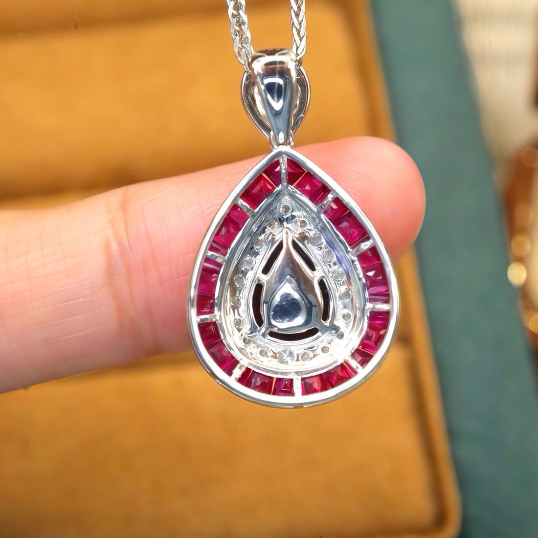 14k Gold 2.55 Ctw Natural Ruby & Ruby Pendant( Without Chain ) - 4