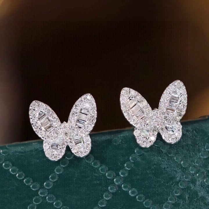14k Gold 0.22 Ct Natural H Diamond & Butterfly Earrings: Ref:231071168 // gold content:14k gold // main gemstone:diamond // shape:multiple // carat weight:0. 22ct // clarity grade:vs-si // color:h // treatment:natural // Condition: New Low Estimate: