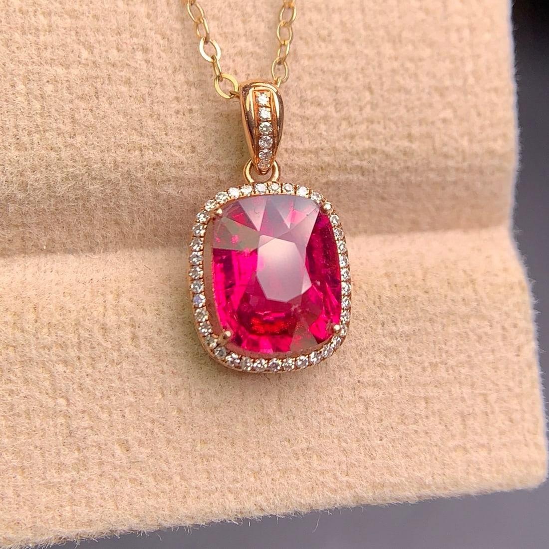 14k Gold 2.12 Ct Natural Tourmaline & Diamond Pendant( Without Chain ) - 3