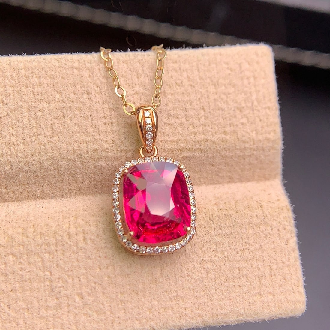 14k Gold 2.12 Ct Natural Tourmaline & Diamond Pendant( Without Chain ) - 4